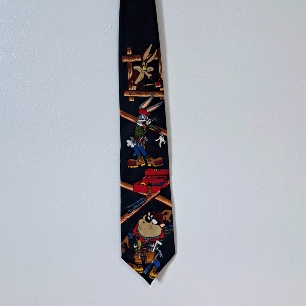 Bugs Bunny Mania Necktie construction characters navy
